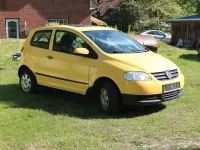 Gebraucht VW Fox 54 PS (39 kW) 2005 Gelb Kleinwagen