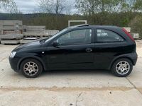 Gebraucht Opel Corsa 58 PS (42 kW) 2000 Schwarz Limousine