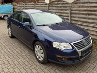 Gebraucht VW Passat 116 PS (85 kW) 2006 Blau Limousine