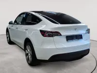 Second-hand Tesla Model Y 378 kW (514 CP) 2021 Alb SUV