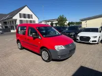 Gebraucht VW Caddy Team 105 PS (77 kW) 2010 Rot Van / Kleinbus