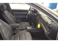 Gebraucht Audi A4 125 PS (91 kW) 1999 Schwarz metallic Kombi