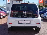 Używany VW up! Active 65 KM (47 kW) 2021 Biały Hatchback