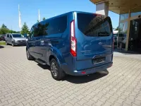 Gebraucht Ford Tourneo Titanium 131 PS (96 kW) 2021 Chromablau metallic Van / Kleinbus