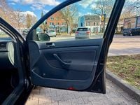 Gebraucht VW Golf V 75 PS (55 kW) 2005 Schwarz Kleinwagen