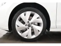 Gebraucht VW Golf VIII Style 150 PS (110 kW) 2022 Weiß Kombi