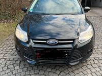 Gebraucht Ford Focus 125 PS (91 kW) 2013 Schwarz Kombi