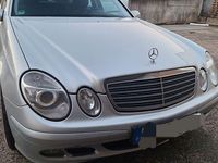 Gebraucht Mercedes E200 Classic 163 PS (119 kW) 2006 Grau Limousine