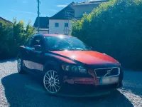 Gebraucht Volvo C30 109 PS (80 kW) 2009 Rot Kleinwagen