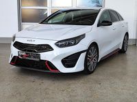 Gebraucht Kia ProCeed Comfort 204 PS (150 kW) 2021 (hw2) deluxeweiss met. Kleinwagen
