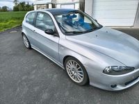 Second-hand Alfa Romeo 147 120 CP (88 kW) 2007 Argintiu Hatchback