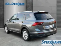 Gebraucht VW Tiguan Allspace Life 190 PS (139 kW) 2024 Platinum grey metallic SUV