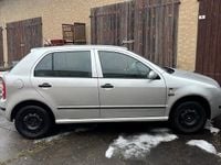 Gebraucht Skoda Fabia 75 PS (55 kW) 2001 Silber Kleinwagen
