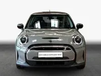 Używany Mini Cooper Essential 135 kW (184 KM) 2022 Szary Hatchback