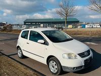 Gebraucht VW Fox 75 PS (55 kW) 2006 Weiß Kleinwagen