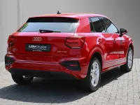 Gebraucht Audi Q2 Advanced 150 PS (110 kW) 2021 Rot SUV