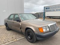 Gebraucht Mercedes 200 1989 Gold Limousine