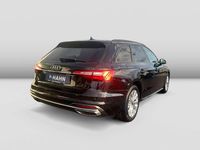 Gebraucht Audi A4 Advanced 163 PS (119 kW) 2022 Brillantschwarz Kombi