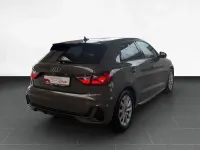 Gebraucht Audi A1 S-Line 116 PS (85 kW) 2025 Grau SUV