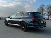 Gebraucht VW Passat 190 PS (139 kW) 2017 Blau Kombi