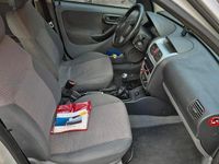 Gebraucht Opel Combo 75 PS (55 kW) 2004 Silber Van / Kleinbus