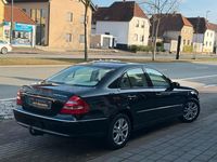 Gebraucht Mercedes E240 177 PS (130 kW) 2003 Schwarz Limousine