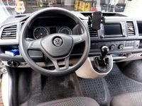 Gebraucht VW Transporter 150 PS (110 kW) 2018 Silber Van