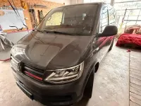 Gebraucht VW Multivan 150 PS (110 kW) 2019 Grau Van / Kleinbus