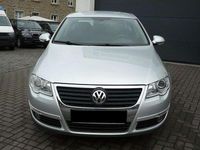 Gebraucht VW Passat Comfortline 140 PS (102 kW) 2006 Silber Limousine