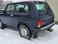 Gebraucht Lada niva 83 PS (61 kW) 2014 Blau SUV