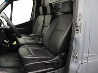 Używany Mercedes Sprinter 170 KM (125 kW) 2024 Van