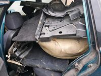 Gebraucht BMW 320 150 PS (110 kW) 1997 Grün Kombi