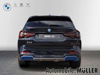 Neu BMW iX3 Impressive 210 kW (286 PS) 2025 Carbonschwarz metallic SUV