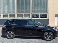 Używany Ford S-MAX Titanium 150 KM (110 kW) 2017 Czarny Minivan