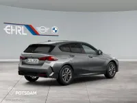 Nowe BMW 118 Performance 150 KM (110 kW) 2026 Srebrny Hatchback