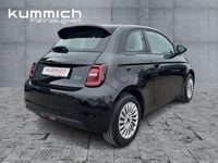 Gebraucht Fiat 500e Action 69 kW (95 PS) 2022 Schwarz Limousine