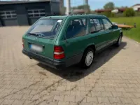 Gebraucht Mercedes E250 93 PS (68 kW) 1989 Grün Kombi
