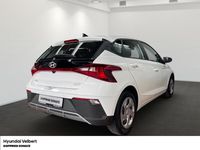 Gebraucht Hyundai i20 Select 79 PS (58 kW) 2025 Atlas white / sol Kleinwagen