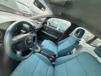 Gebraucht Audi A2 75 PS (55 kW) 2002 Schwarz Kleinwagen