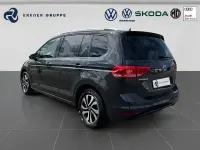 Gebraucht VW Touran Active 150 PS (110 kW) 2021 Uranograu Van / Kleinbus