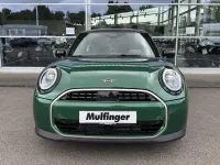 Gebraucht Mini Cooper Favoured 114 kW (156 PS) 2025 British racing green iv (metallic) Kleinwagen