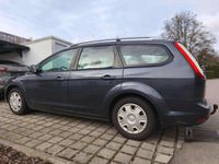 Gebraucht Ford Focus 109 PS (80 kW) 2010 Grau Kombi