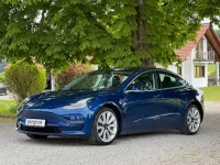 Usata Tesla Model 3 Long Range AWD 366 kW (498 CV) 2019 Blu Berlina