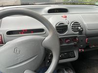 Gebraucht Renault Twingo 58 PS (42 kW) 2003 Rot Kleinwagen
