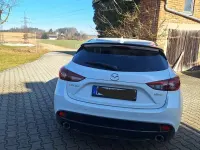 Gebraucht Mazda 3 Black Limited 150 PS (110 kW) 2016 Weiß Kleinwagen