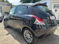 Gebraucht Lancia Ypsilon Silver 69 PS (50 kW) 2012 Schwarz Kleinwagen