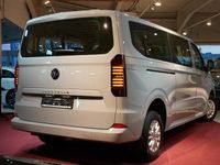 Gebraucht VW T7 150 PS (110 kW) 2025 Grau Van