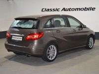 Gebraucht Mercedes B250 Sport 211 PS (155 kW) 2013 Monolithgrau Van / Kleinbus