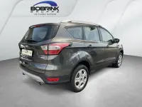 Gebraucht Ford Kuga Cool & Connect 150 PS (110 kW) 2017 Grau SUV