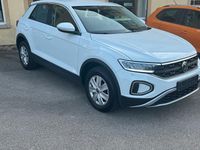 Gebraucht VW T-Roc Basis 110 PS (80 kW) 2022 Pure white SUV